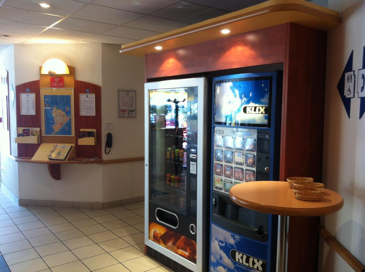 Ibis Budget Bezons Bagian luar foto