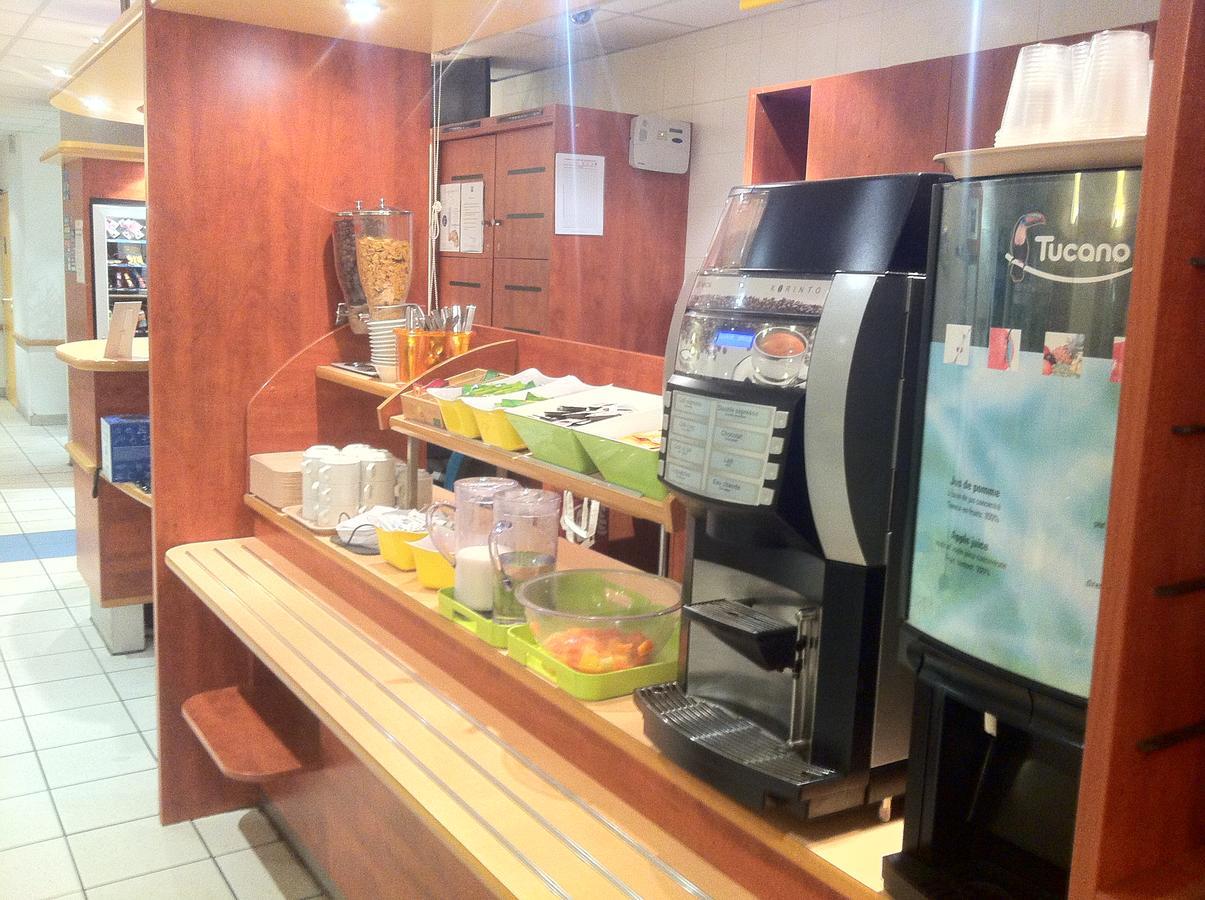 Ibis Budget Bezons Bagian luar foto