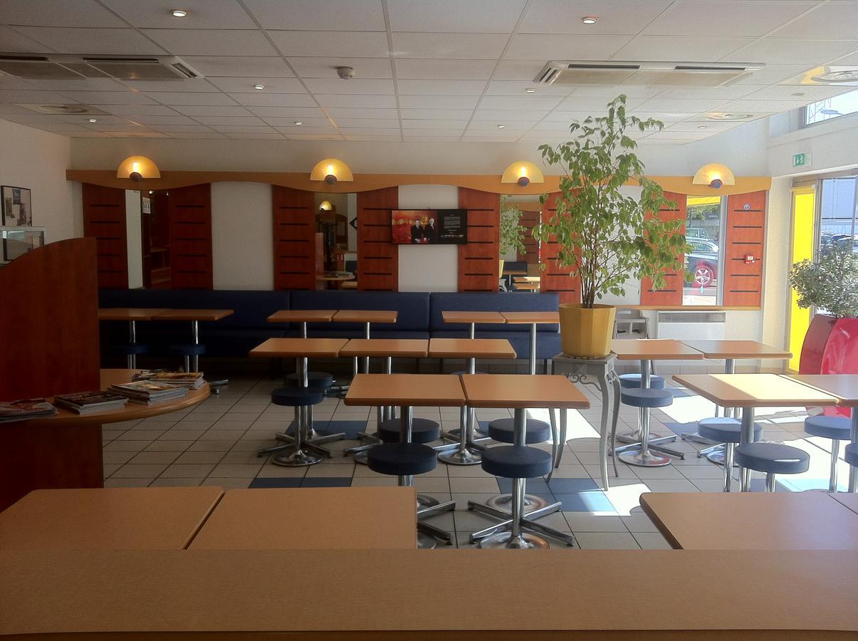 Ibis Budget Bezons Bagian luar foto
