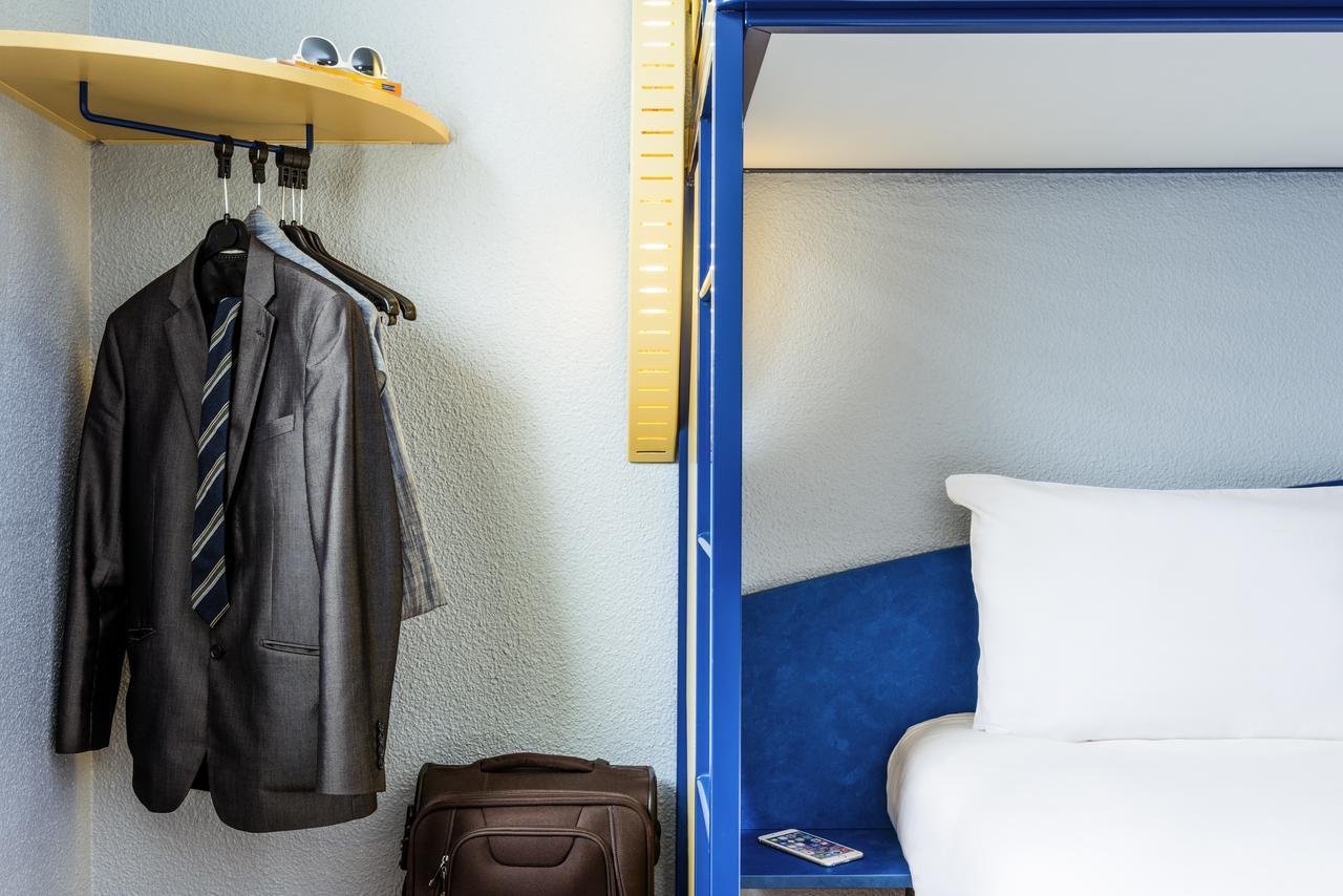 Ibis Budget Bezons Bagian luar foto
