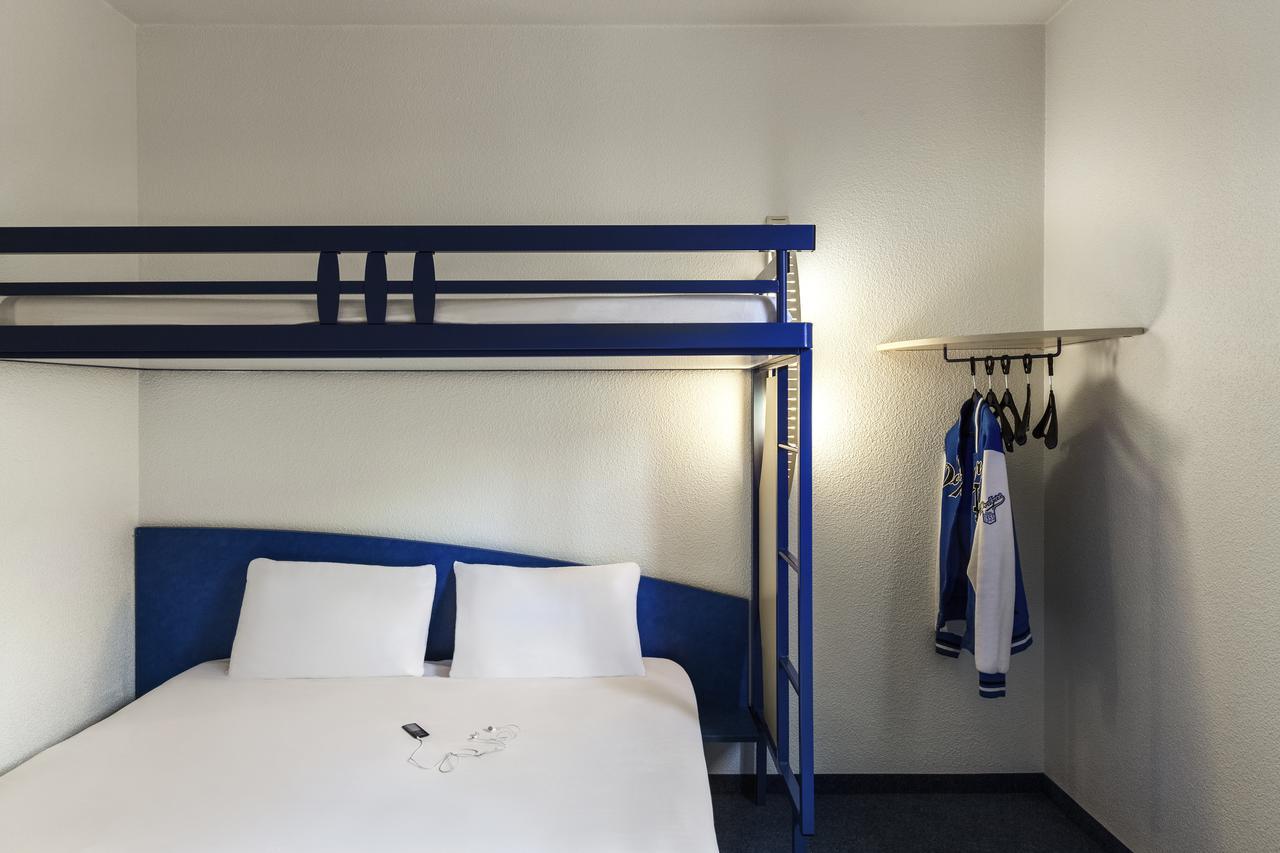 Ibis Budget Bezons Bagian luar foto