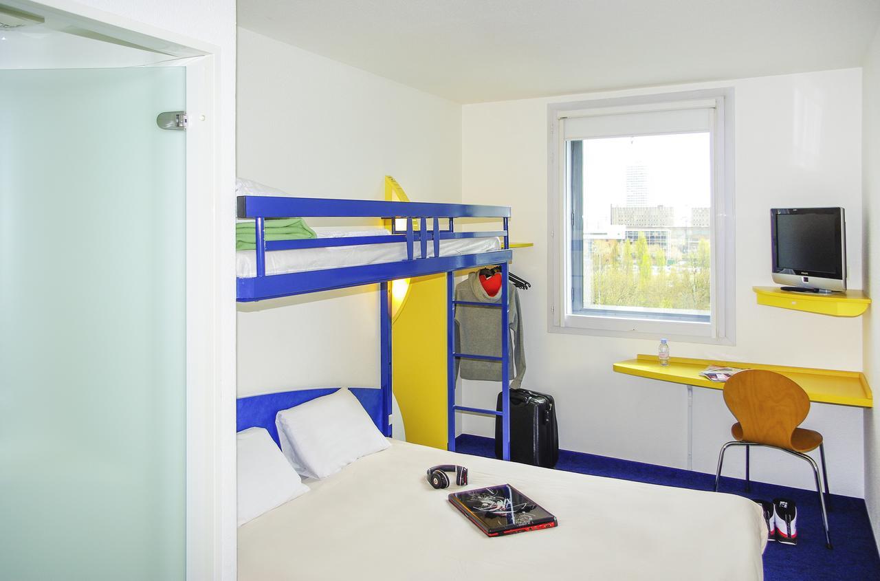 Ibis Budget Bezons Bagian luar foto