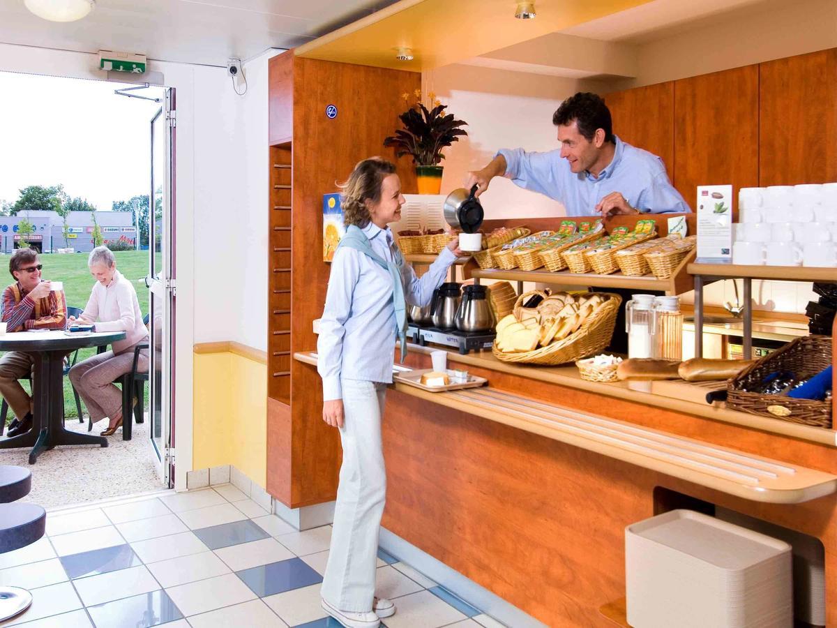 Ibis Budget Bezons Bagian luar foto