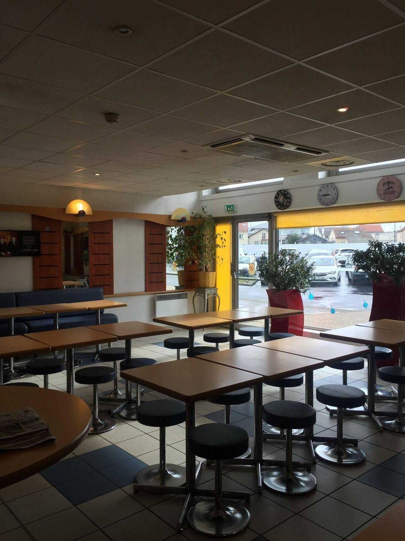 Ibis Budget Bezons Bagian luar foto