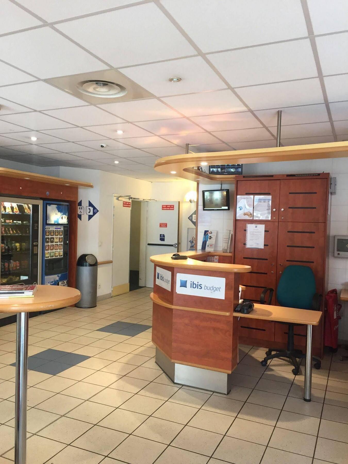Ibis Budget Bezons Bagian luar foto